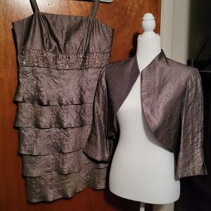 R&M Collection Womens Vintage Size 12p  Brown/Tan Dress Party Reception